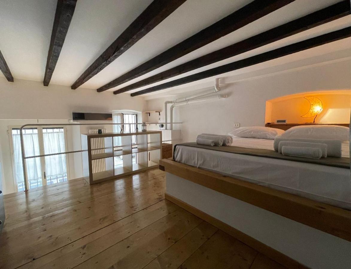 Lafilo Apartment 3, Milan